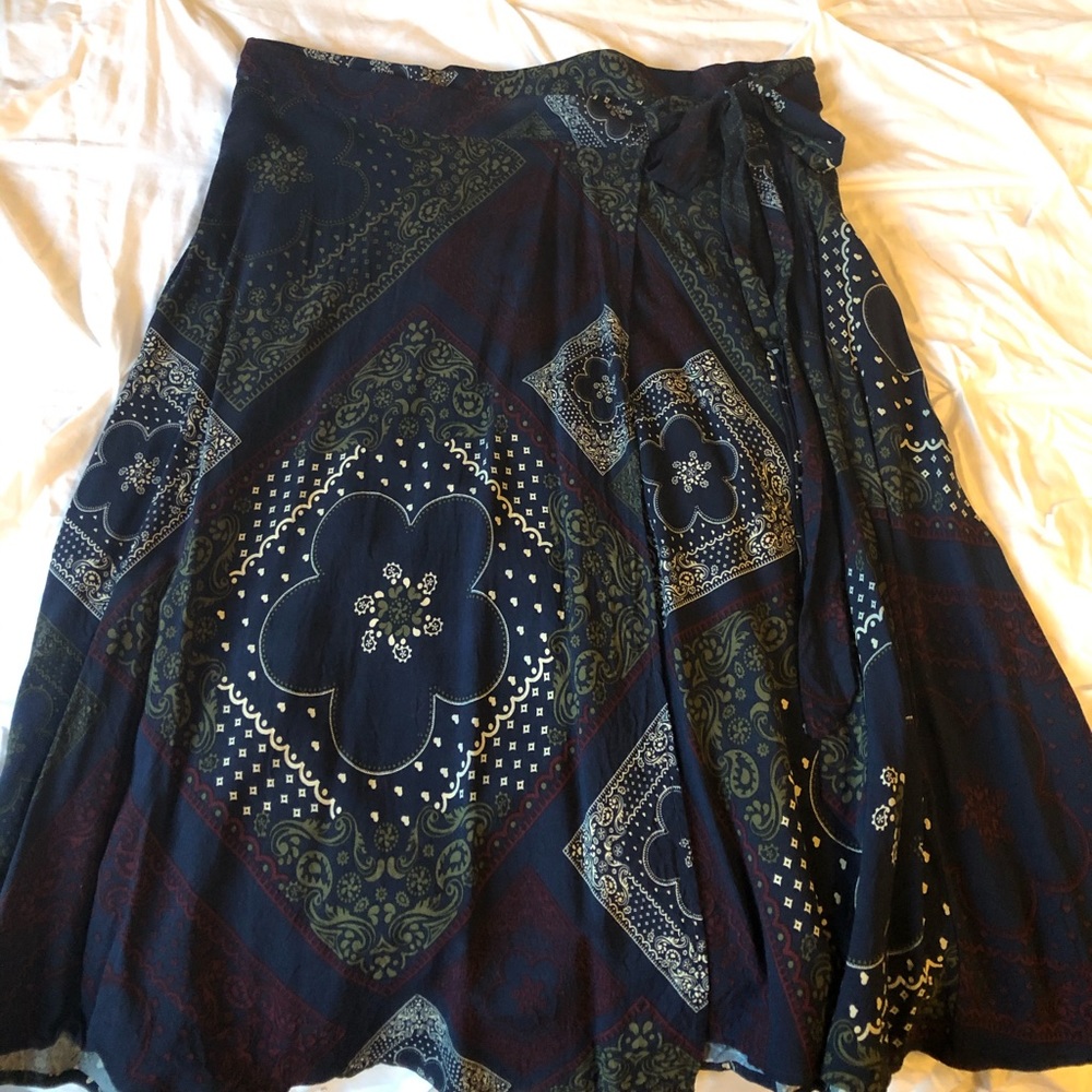ModCloth plus-size wrap skirt perfect for fall!